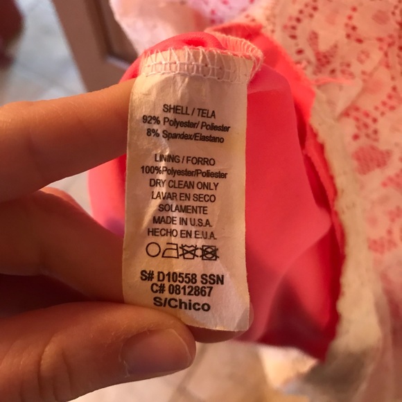 SOLD - White/ pink stylish dress - Picture 3 of 6